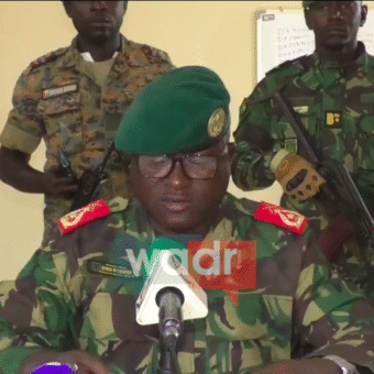 Militares tomam o poder na Guiné-Bissau e suspendem eleições em meio à maior crise política do país em anos