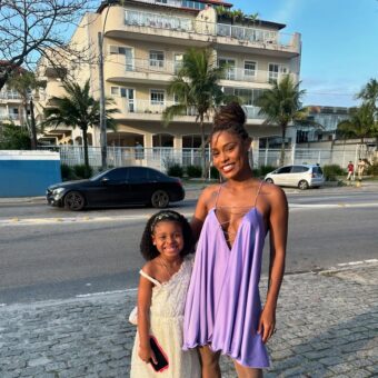Rebecca fala sobre maternidade, legado e criação de uma menina preta: “Ser mãe me deixou mais forte”